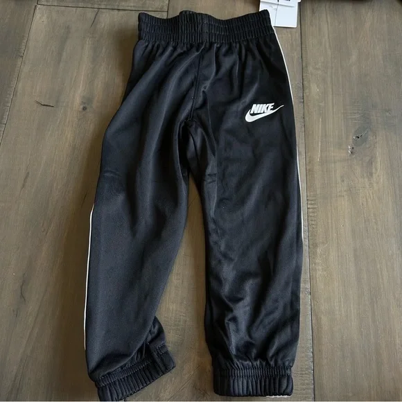 Nike Track Suit - Picture 3 of 6
